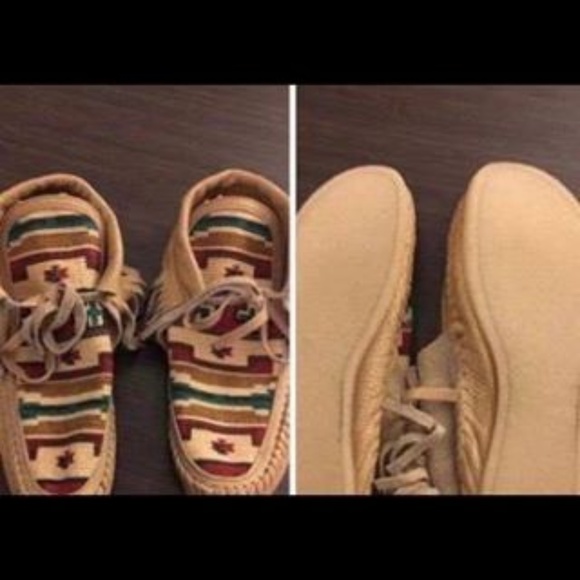 Holy Cow Couture Mocs 8- 8 1/2 - Picture 1 of 1